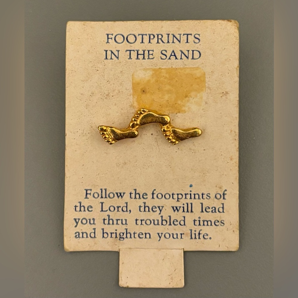 Vintage Barefoot in the Sand Brooch